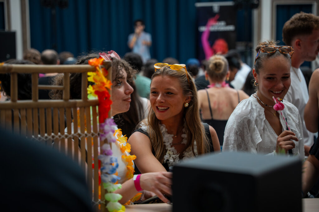 PHOTO_THE_CLOSING-028